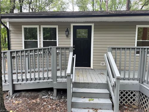 121 Theodore Allen Road, Williamsburg, VA, 23188 | Card Image