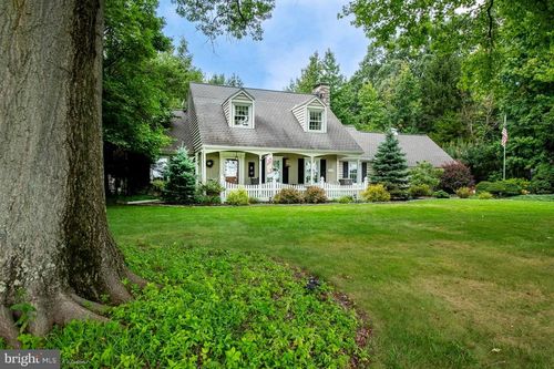 273 Old State Rd, ROYERSFORD, PA, 19468-3116 | Card Image