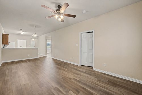 3124 Cherry Ln, Fort Worth, TX, 76116-3929 | Card Image