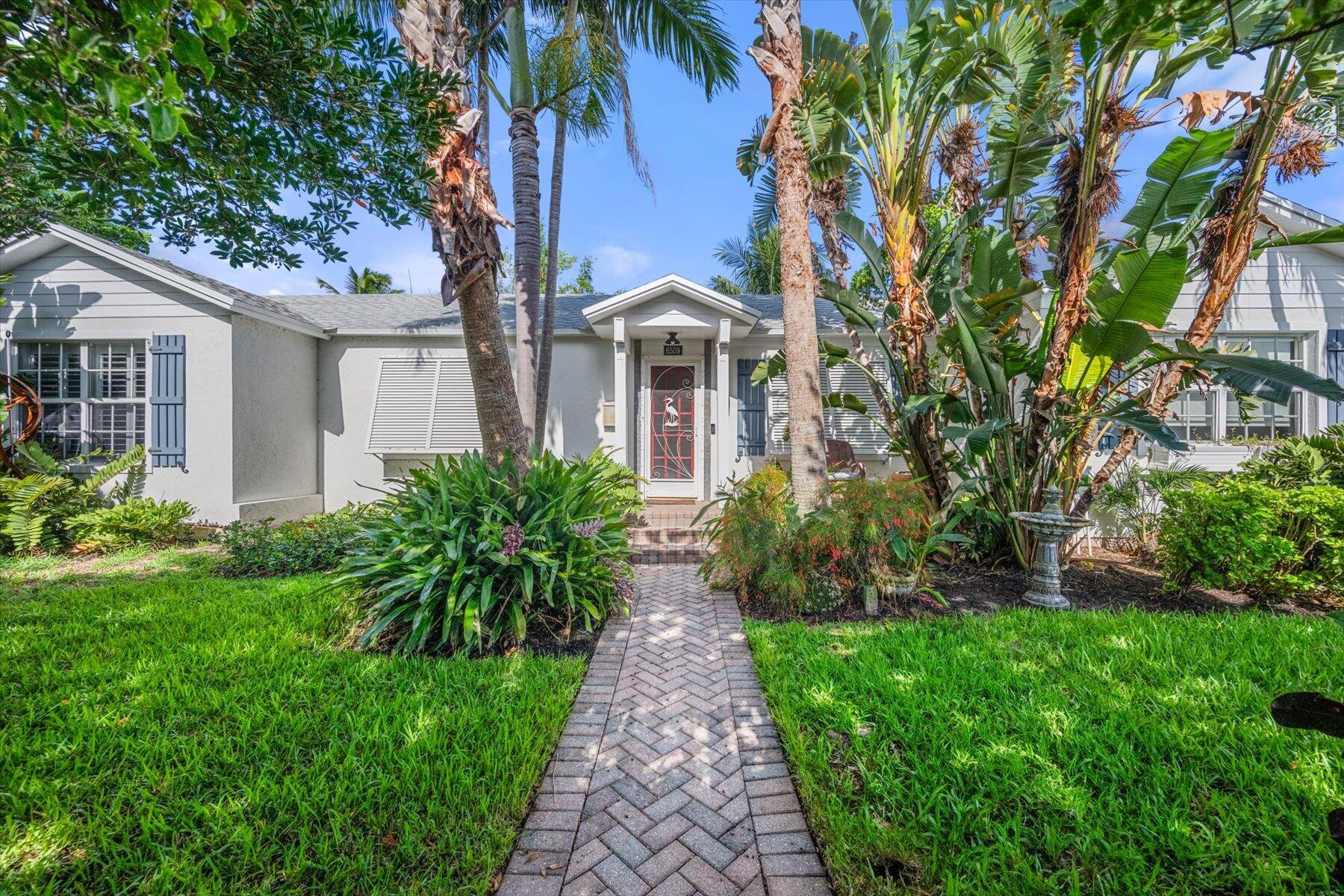 Lake Ave, West Palm Beach, FL 33405