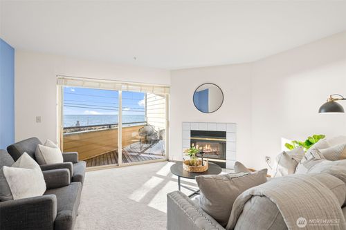 apt-216-8026 Birch Bay Dr, Blaine, WA, 98230-9022 | Card Image