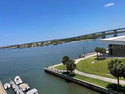 611 - 101 N Riverside Drive, Condo with 2 bedrooms, 1 bathrooms and null parking in New Smyrna Beach FL | Image 2