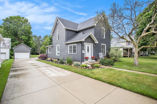 325 Marshall St, Coldwater, MI, 49036-1142 | Card Image