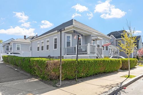 75 Fernwood Ave, Revere, MA, 02151-3437 | Card Image