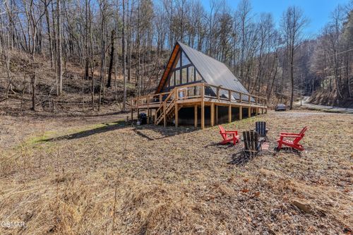 3115 Emerald Springs Loop, Sevierville, TN, 37862-8623 | Card Image