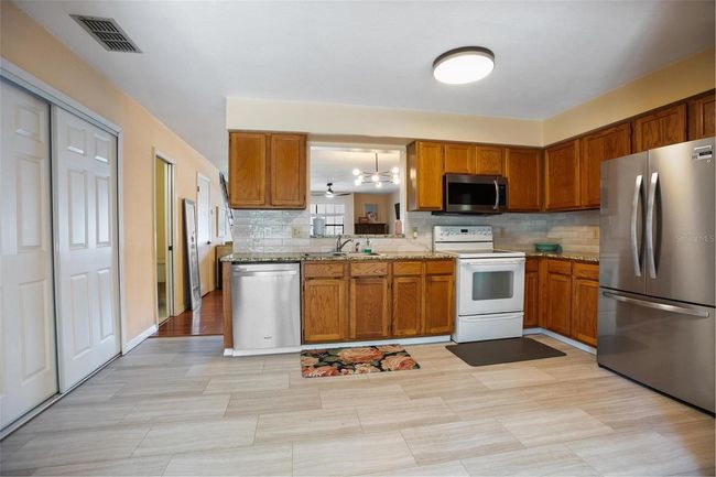 874 Commonwealth Ct, Townhouse with 2 bedrooms, 3 bathrooms and null parking in CASSELBERRY FL | Image 10