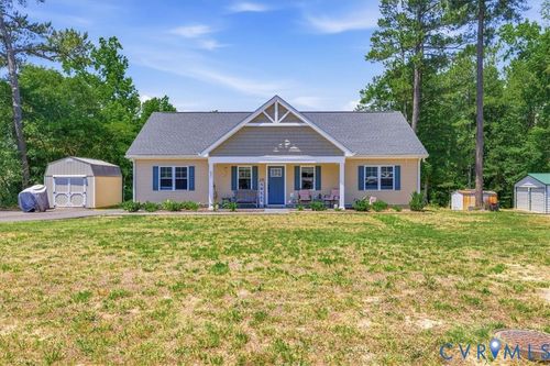 621 Horseshoe Rd, Jarratt, VA, 23867-9041 | Card Image