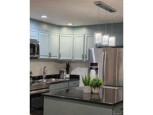 3759 S Fairplay Way, Aurora, CO, 80014-4017 | Card Image