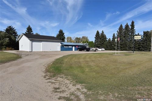 1800 Highway 35 S, Nipawin, SK, S0E1E0 | Card Image