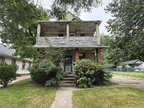 653 E 159th St, Cleveland, OH, 44110-2413 | Card Image