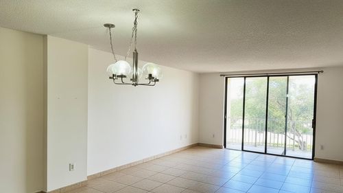 apt-307-901 Hillcrest Dr, Hollywood, FL, 33021-7853 | Card Image