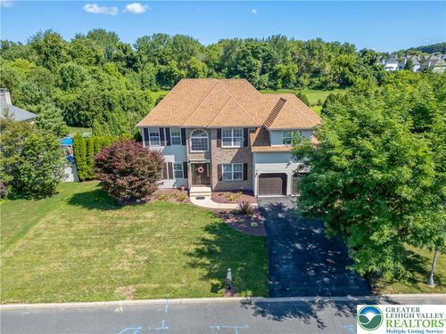 973 Heather Ln, Forks Twp, PA, 18040-8275 | Card Image