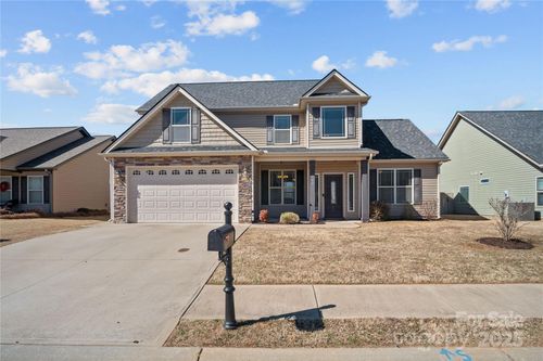 742 Maya St, Boiling Springs, SC, 29316-6169 | Card Image