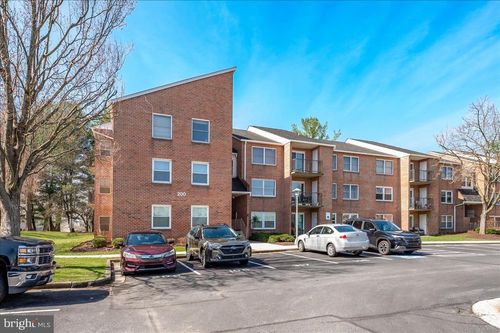 apt-319-200 Chapel Ct, WALKERSVILLE, MD, 21793-8133 | Card Image