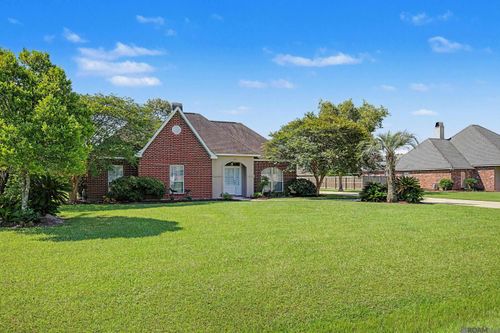 37172 Oak Shadow Ct, Denham Springs, LA, 70706-0384 | Card Image