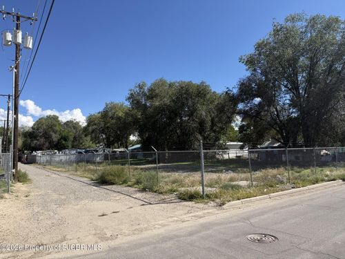 XX E Animas St, Farmington, NM, 87401 | Card Image