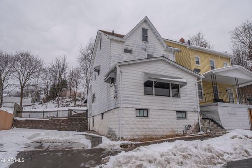 1411 N 5th Ave, Altoona, PA, 16601-6306 | Card Image