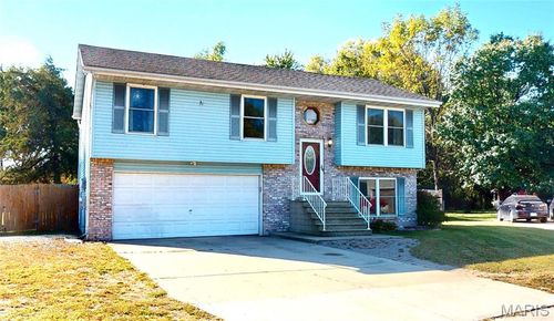 5104 Stephanie Dr, Granite City, IL, 62040-2664 | Card Image