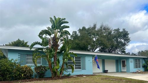 442 Lyndhurst St, Dunedin, FL, 34698-7638 | Card Image