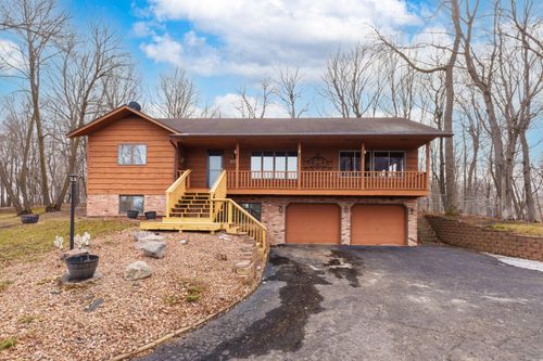 487 Shorewood Dr, Detroit Lakes, MN, 56501-4643 | Card Image