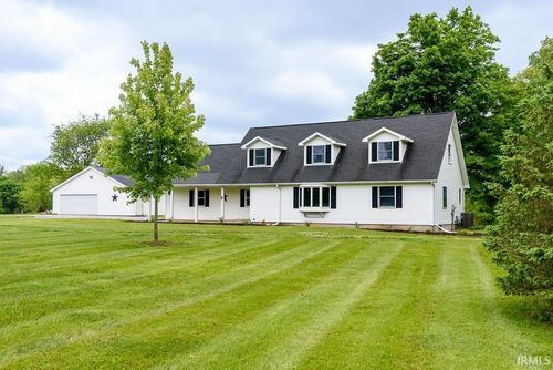 7819 Greenwell Rd, Churubusco, IN, 46723-9014 | Card Image