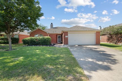 2621 Emerald Ln, McKinney, TX, 75071-3177 | Card Image
