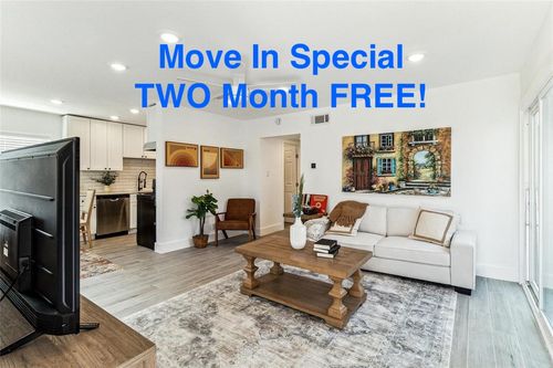 apt-210-1200 E 52nd St, Austin, TX, 78723-3047 | Card Image