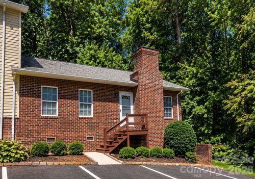 6-1491 20th Ave Ne, Hickory, NC, 28601-2178 | Card Image