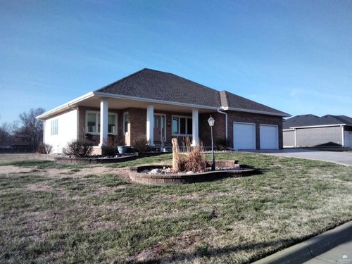 520 Elise Hts, Abilene, KS, 67410-1549 | Card Image