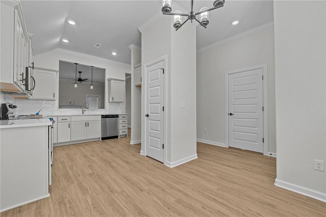 Stock photo, home will look similar. | Image 4