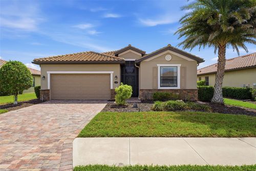 178 Wandering Wetlands Cir, Bradenton, FL, 34212-3325 | Card Image