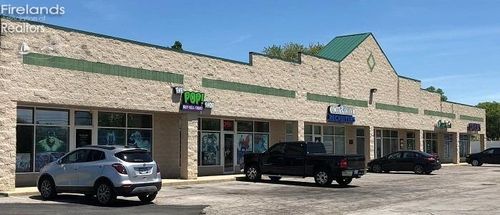 ste-c-3104 Milan Rd, Sandusky, OH, 44870-1100 | Card Image