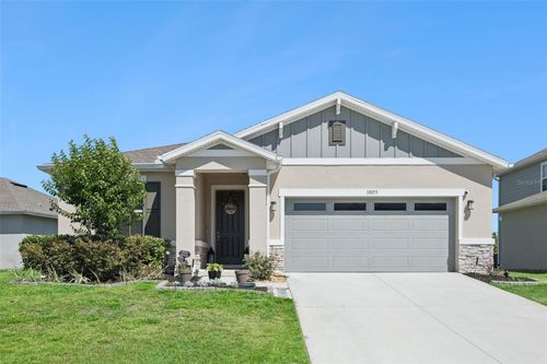 10053 Spring Lake Dr, Clermont, FL, 34711-7911 | Card Image