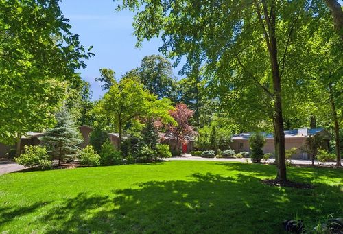3035 Blackthorn Rd, Riverwoods, IL, 60015-3775 | Card Image