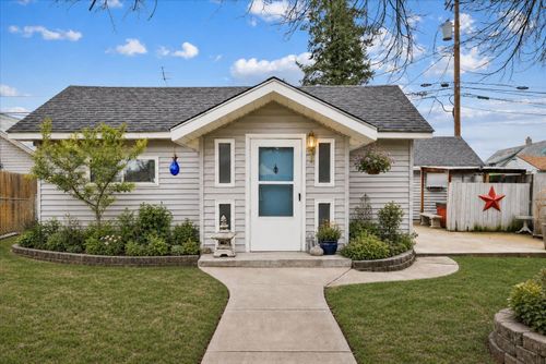 4118 N Madison St, Spokane, WA, 99205-1240 | Card Image