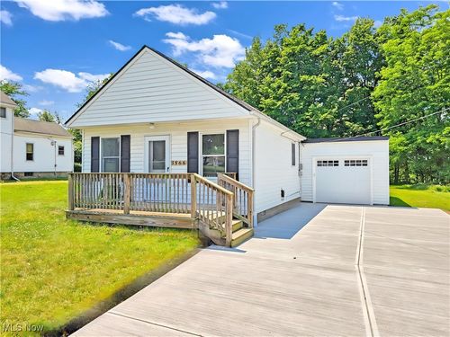 3866 Kirtland Rd, Kirtland, OH, 44094-7918 | Card Image