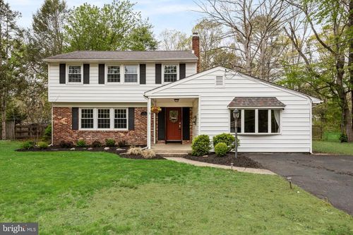 6 Oniontown Rd, MEDFORD, NJ, 08055-8646 | Card Image