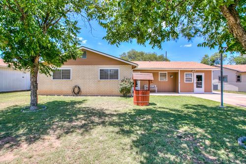 165 Woodruff St, San Angelo, TX, 76905-8144 | Card Image