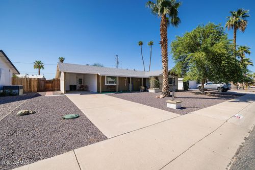 11614 N Hagen Dr, Sun City, AZ, 85351-3914 | Card Image