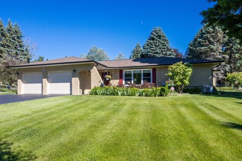 3985 Cedar Ln, Bellaire, MI, 49615-9210 | Card Image