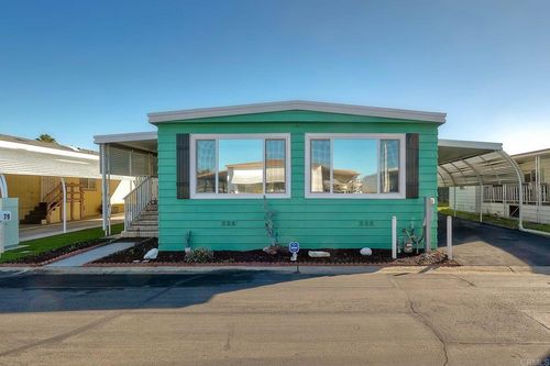 spc-79-2280 E Valley Pkwy, Escondido, CA, 92027-2720 | Card Image