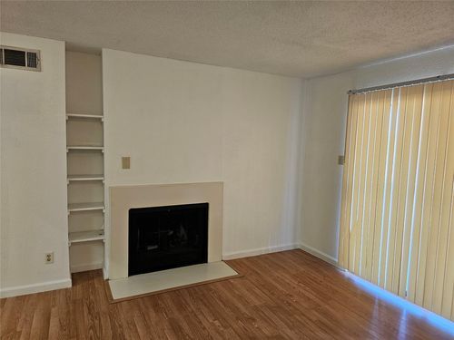 apt-712-2750 Holly Hall St, Houston, TX, 77054-4149 | Card Image