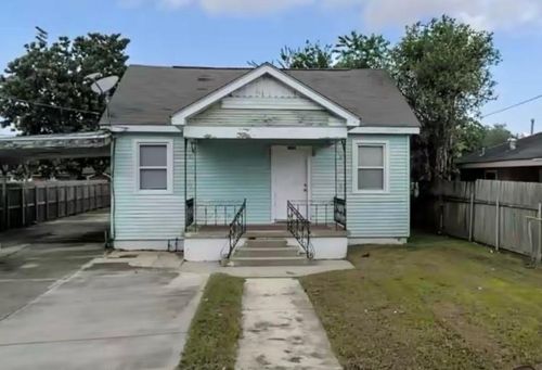 4541 Ligustrum St, Metairie, LA, 70001-4635 | Card Image