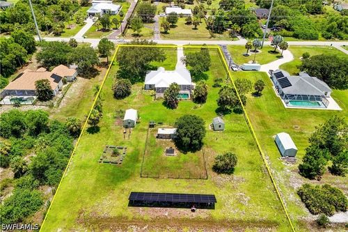 921 47th Ave Ne, NAPLES, FL, 34120-0421 | Card Image