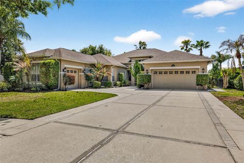 5905 Cherry Oak Dr, Valrico, FL, 33596-9228 | Card Image