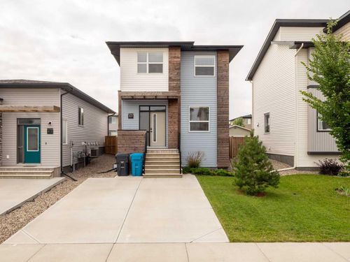 809 Greywolf Run N, Lethbridge, AB, T1H7G2 | Card Image