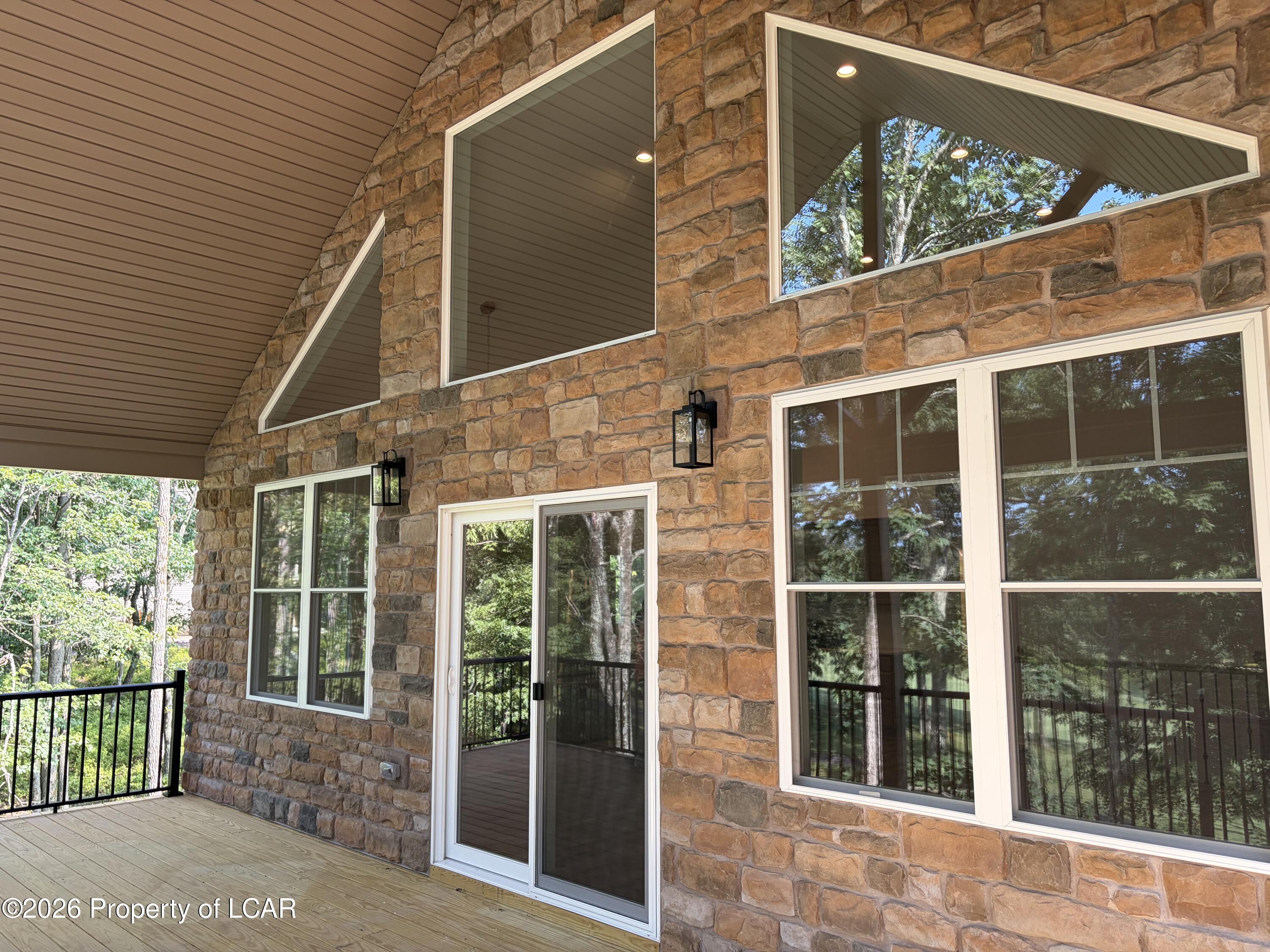 Residential Lease in Hazle Twp 2