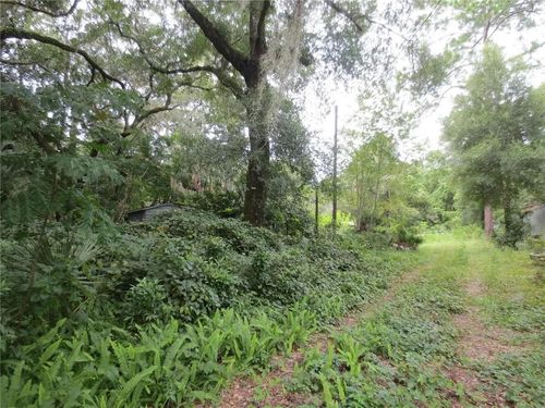16865 Se 3rd Pl, SILVER SPRINGS, FL, 34488-5424 | Card Image