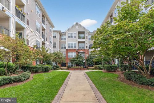 unit-201-4850 Eisenhower Ave, ALEXANDRIA, VA, 22304-7321 | Card Image