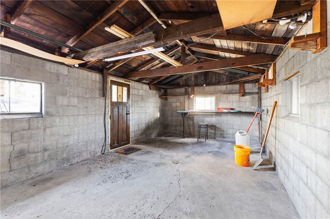 7 Plum St, House other with 3 bedrooms, 2 bathrooms and null parking in Masontown PA | Image 39